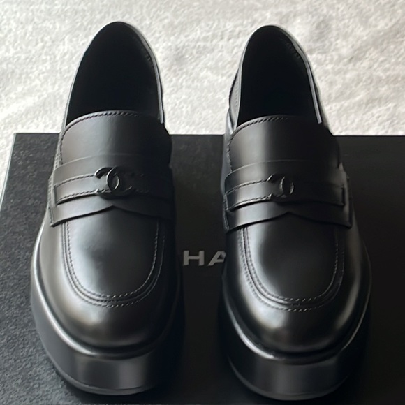 🌹CHANEL BLACK  LOAFERS🌹 NWT 🌹 - Picture 5 of 16